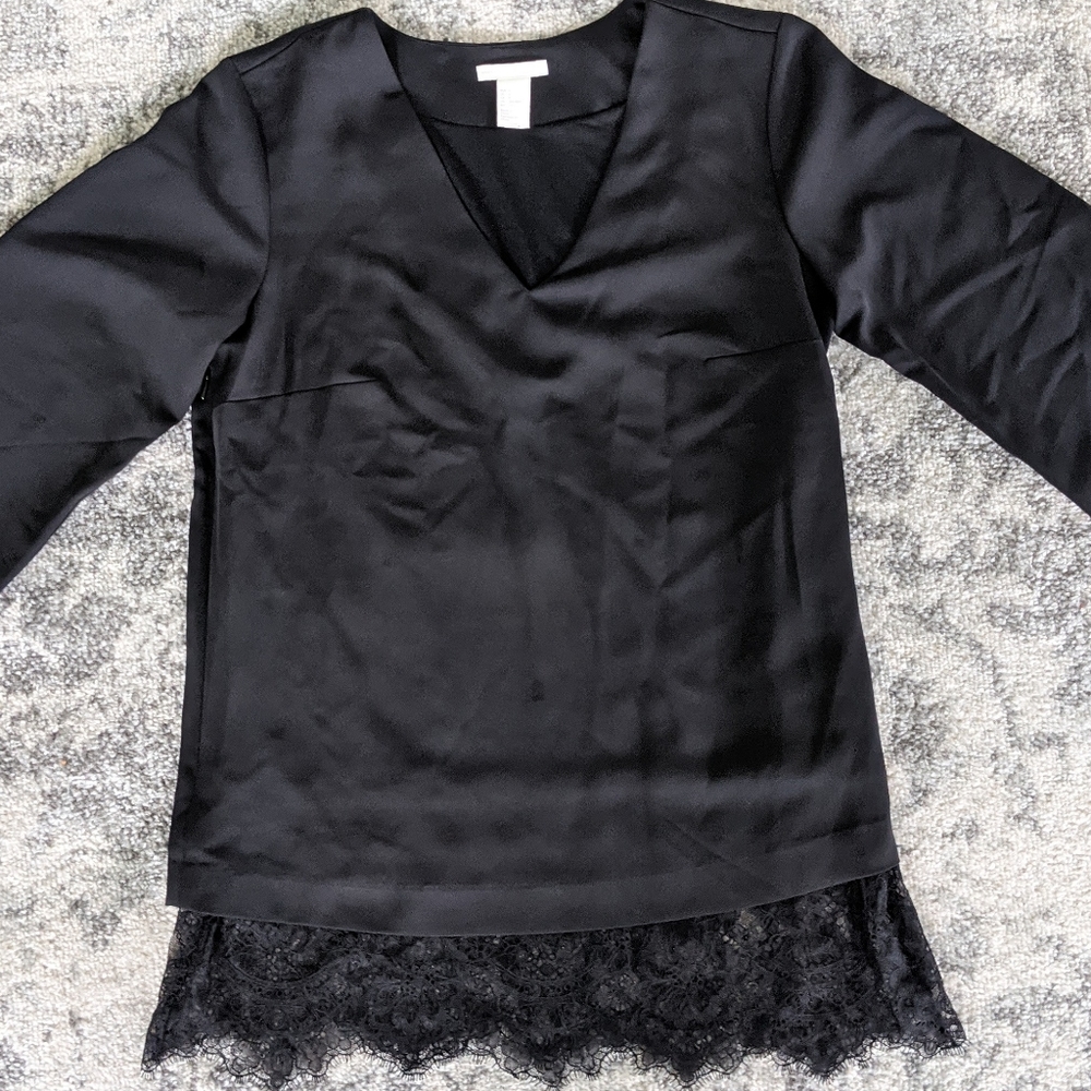 Small HM nursing top size S